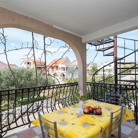 Fidelis - One Bedroom With Terrace And Garden View 3 Apartment *