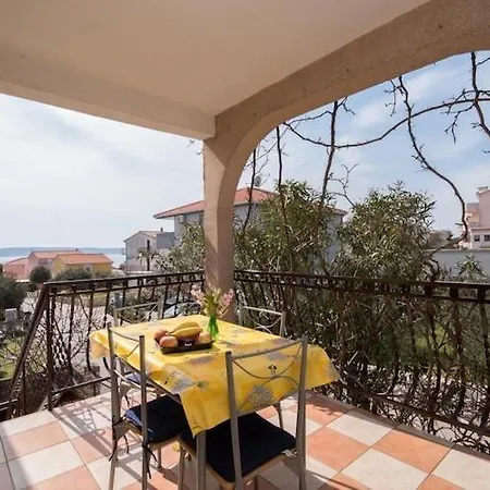 Fidelis - One Bedroom With Terrace And Garden View 3 Apartment *